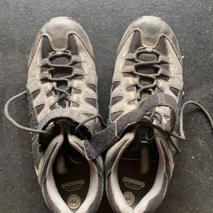 Specialized bike shoe clipless